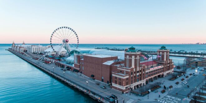 Chicago Navy Pier Weekend Trip Itinerary