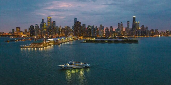 Chicago Sunset Dinner Cruise