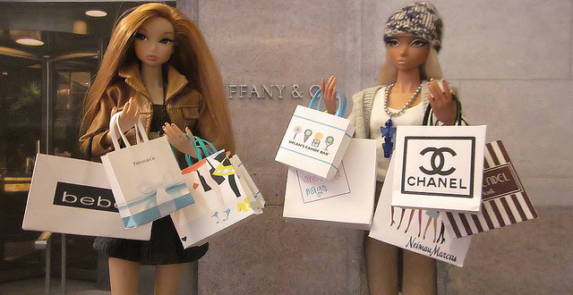 Shopping Tour to Aurora Chicago Premium Outlets