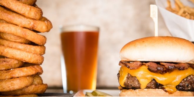 Yard House Chicago Groupon Deals