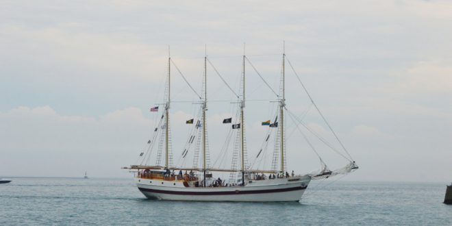 Chicago Friday Photo Tall Ship Windy Chicago