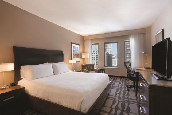 Chicago Hotel Deals : Hilton Hotels Promotional Offers