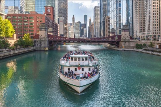 Chicago Architecture Cruise First Lady