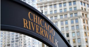 How to Spend a Day on the Chicago Riverwalk