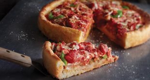 Pizzeria Uno & Grill - Chicago Deep Dish PIzza