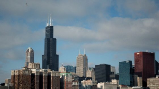 Best Hotels near Willis Tower