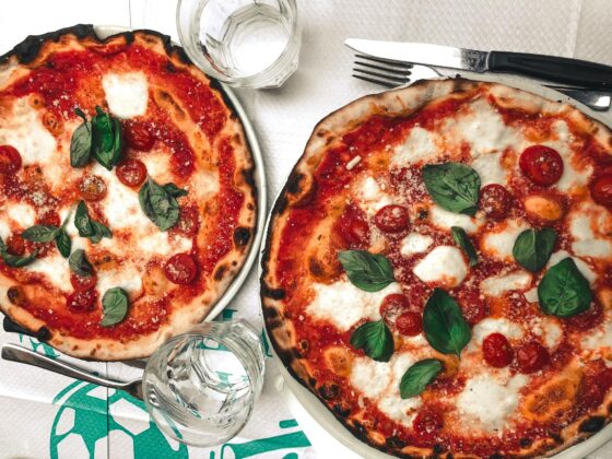 Top Chicago Food Tours Worth Booking This Season